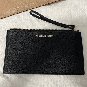 Michael kors large zip clutch